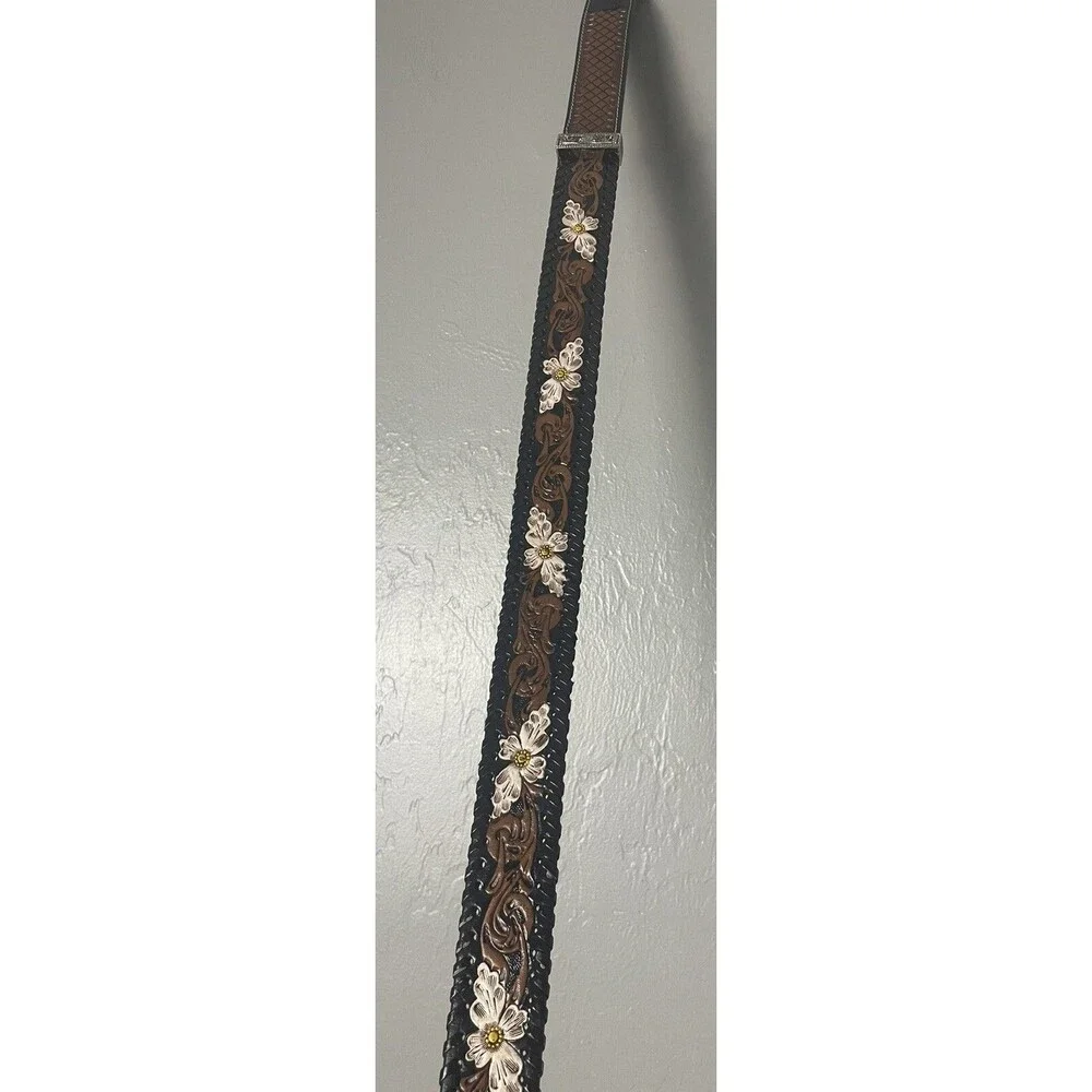 Unbranded vintage tooled